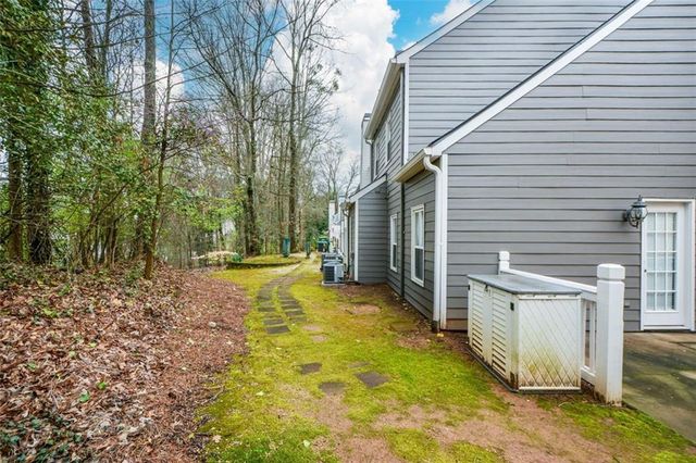 44 Nesbit Place 44, Alpharetta, GA 30022