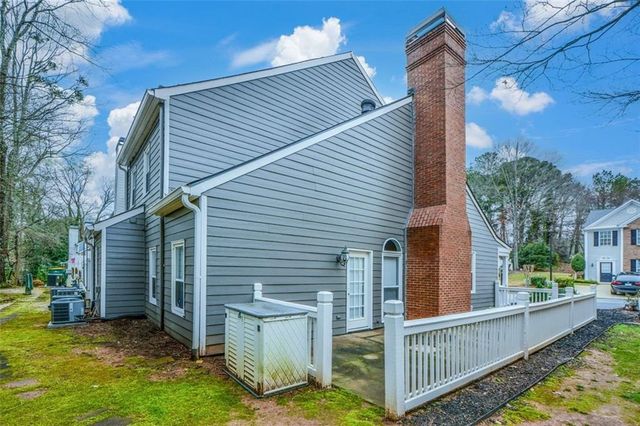 44 Nesbit Place 44, Alpharetta, GA 30022