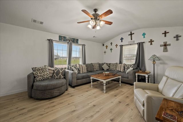 4892 County Road 2714, Caddo Mills, TX 75135