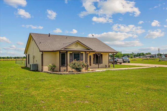 4892 County Road 2714, Caddo Mills, TX 75135
