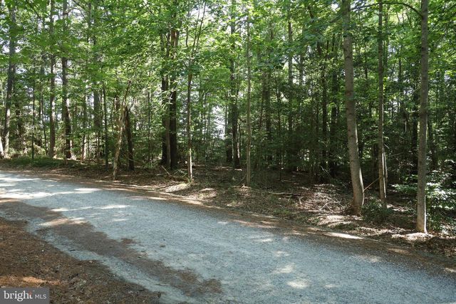 0-36B 1 B 35 POINT ANNE DR, Hartfield, VA 23071