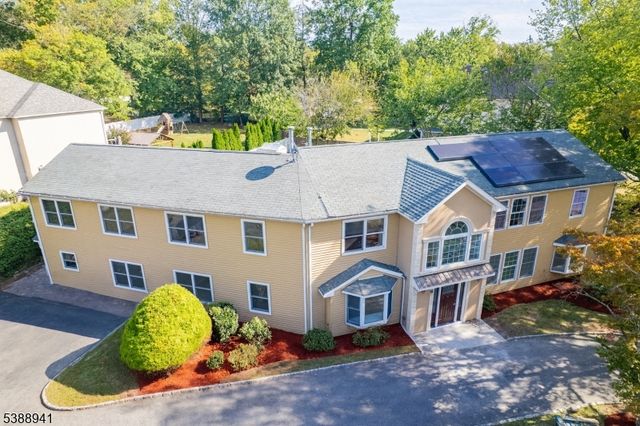 8 Stephenville Pkwy, Edison Twp., NJ 08820