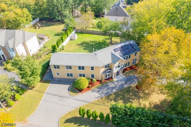 8 Stephenville Pkwy, Edison Twp., NJ 08820