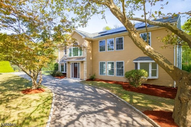 8 Stephenville Pkwy, Edison Twp., NJ 08820