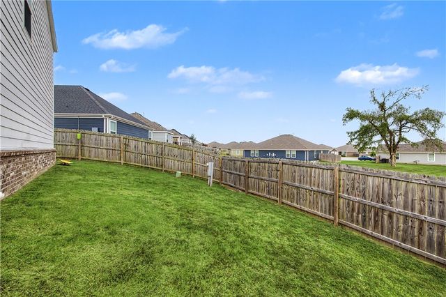 3742 Rockdale Street, Springdale, AR 72764