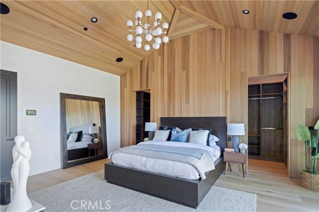 5222 Ventura Canyon Avenue, Sherman Oaks, CA 91401