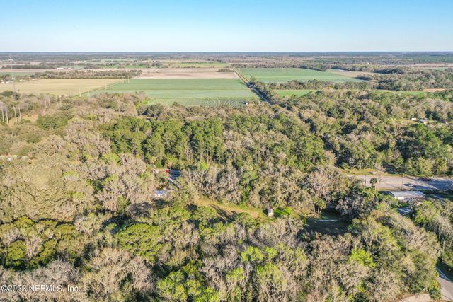 104 W LOUIS BROER Road, East Palatka, FL 32131