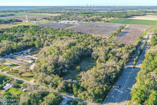 104 W LOUIS BROER Road, East Palatka, FL 32131