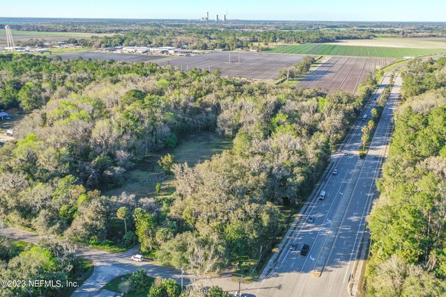 104 W LOUIS BROER Road, East Palatka, FL 32131