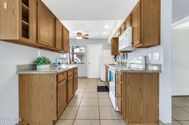 725 S POWER Road 101, Mesa, AZ 85206