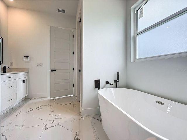 2105 DORMAN ROCK PLACE, Plant City, FL 33565