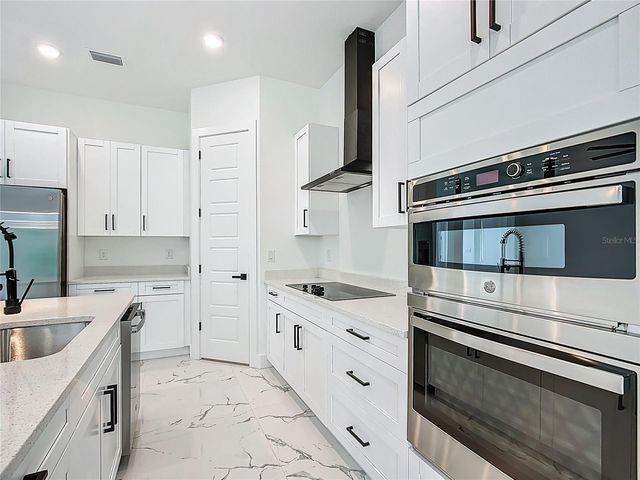 2105 DORMAN ROCK PLACE, Plant City, FL 33565