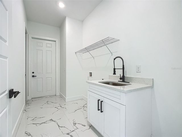 2105 DORMAN ROCK PLACE, Plant City, FL 33565