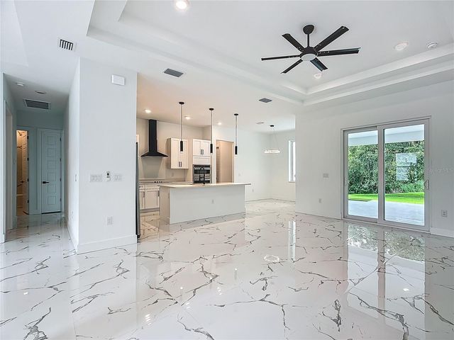 2105 DORMAN ROCK PLACE, Plant City, FL 33565