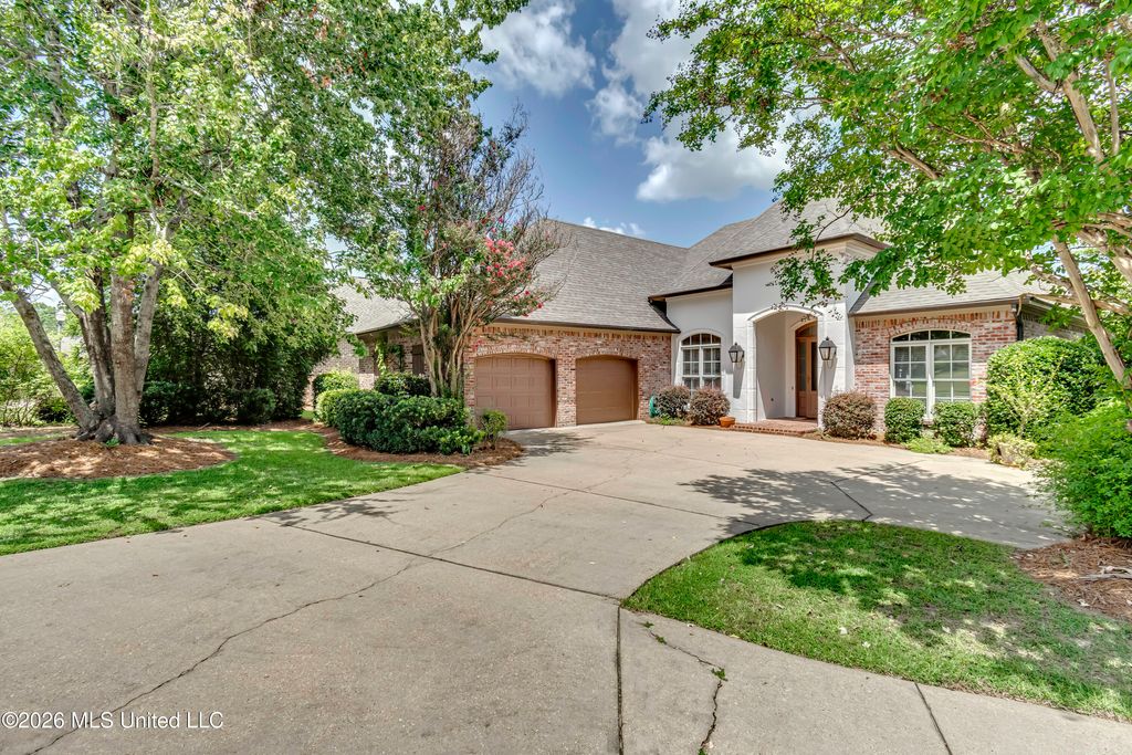 129 Hoy Farms Drive, Madison, MS 39110