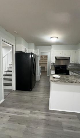 104 Jean Lane, Euless, TX 76040