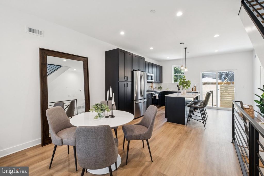 Image 10 of property listing at 1608 N NEWKIRK ST, Philadelphia, PA 19121