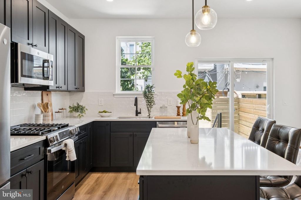 Image 14 of property listing at 1608 N NEWKIRK ST, Philadelphia, PA 19121