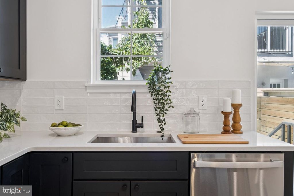 Image 15 of property listing at 1608 N NEWKIRK ST, Philadelphia, PA 19121