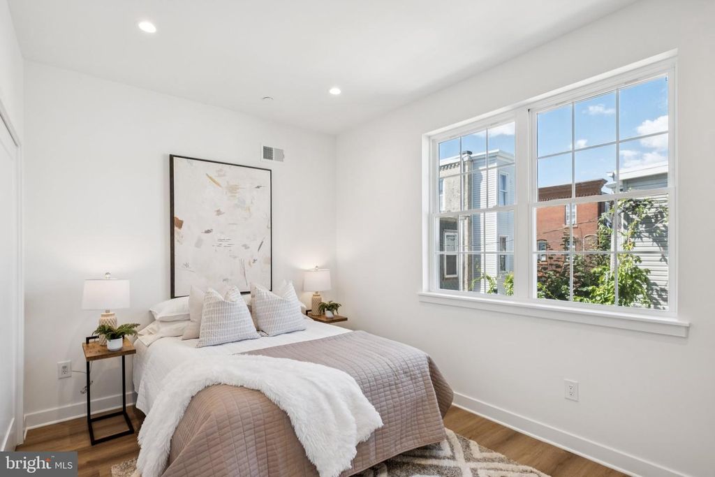 Image 17 of property listing at 1608 N NEWKIRK ST, Philadelphia, PA 19121