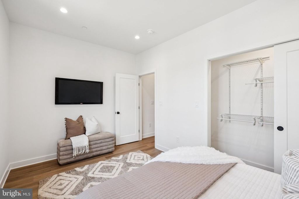 Image 18 of property listing at 1608 N NEWKIRK ST, Philadelphia, PA 19121