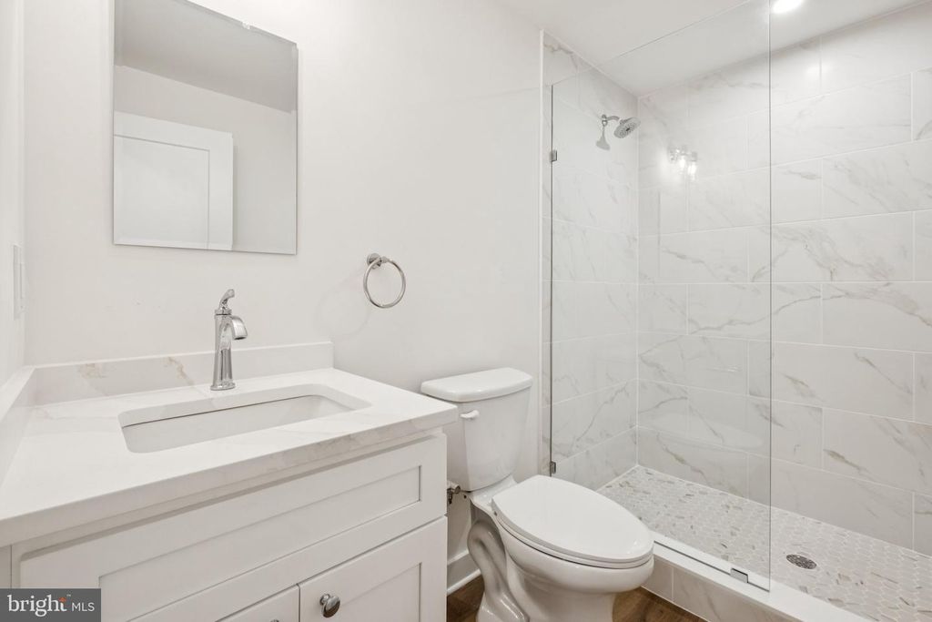 Image 3 of property listing at 1608 N NEWKIRK ST, Philadelphia, PA 19121