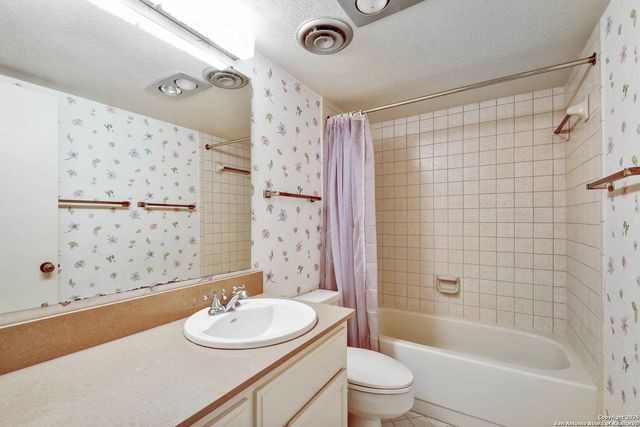 7701 Wurzbach Rd Apt 405, San Antonio, TX 78229