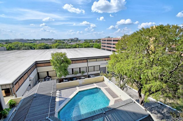 7701 Wurzbach Rd Apt 405, San Antonio, TX 78229