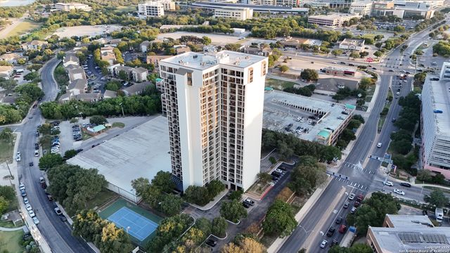 7701 Wurzbach Rd Apt 405, San Antonio, TX 78229