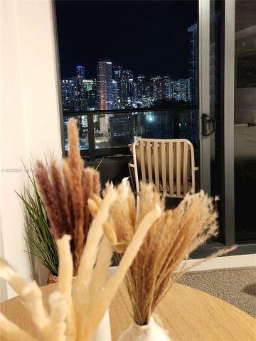 601 NE 1 Avenue 2812, Miami, FL 33132