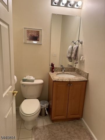 9 Angelina Ct, Monroe Twp., NJ 08831