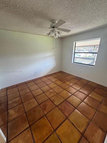 6031 Shakerwood Cir 201, Tamarac, FL 33319