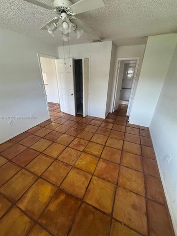 6031 Shakerwood Cir 201, Tamarac, FL 33319