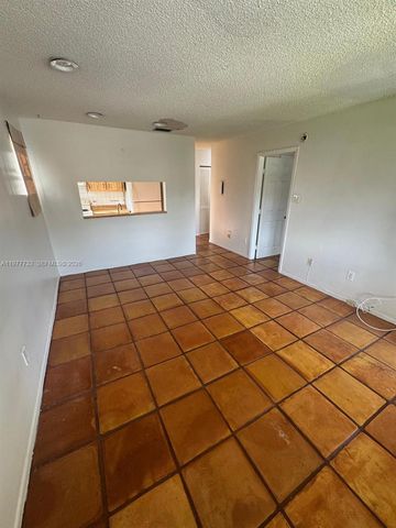 6031 Shakerwood Cir 201, Tamarac, FL 33319