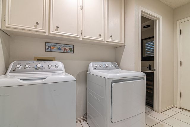 5010 Chapel Hill Dr, Midland, TX 79705