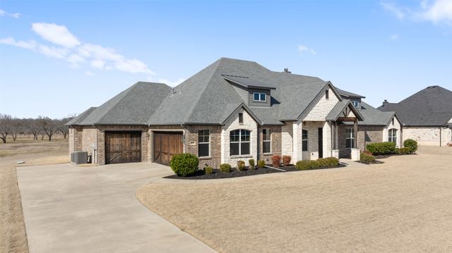 5018 White Pine Drive, Royse City, TX 75189