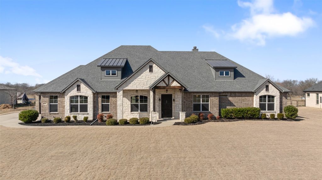 5018 White Pine Drive, Royse City, TX 75189