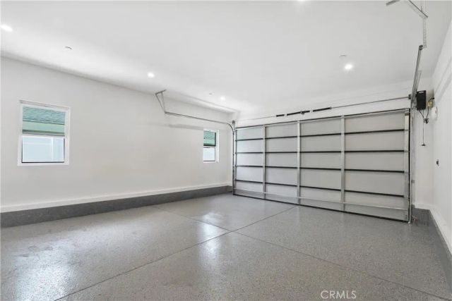 16158 Magnolia Boulevard, Encino, CA 91436