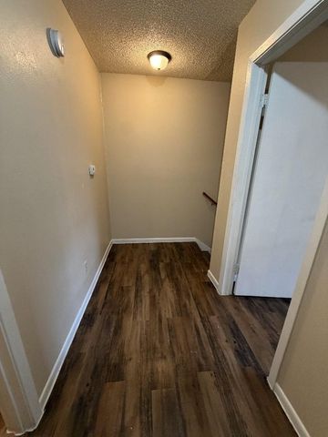 139 Elm DR 104, Lockhart, TX 78644