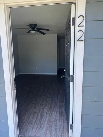 3802 Dabney Street 22, Houston, TX 77026