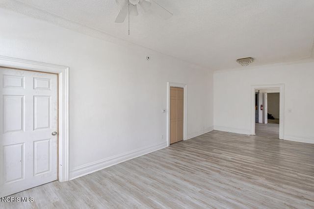 233 Garland Avenue, Toledo, OH 43609