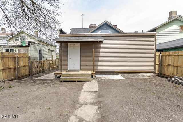 233 Garland Avenue, Toledo, OH 43609