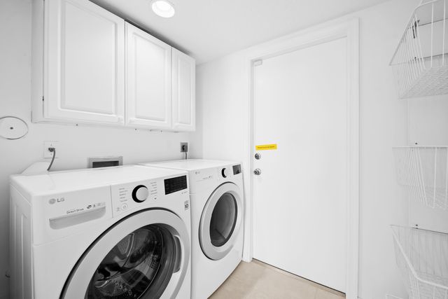 112 Camelot Court, Royal Palm Beach, FL 33411