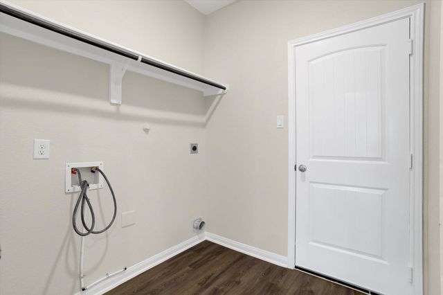 17624 Cedar Crest Drive, Conroe, TX 77306