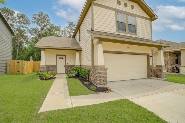 17624 Cedar Crest Drive, Conroe, TX 77306