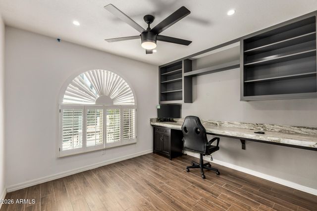 10710 E CLINTON Street, Scottsdale, AZ 85259