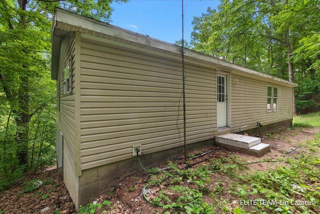6718 Schmeid Road, Lakeview, MI 48850