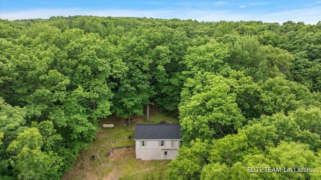 6718 Schmeid Road, Lakeview, MI 48850