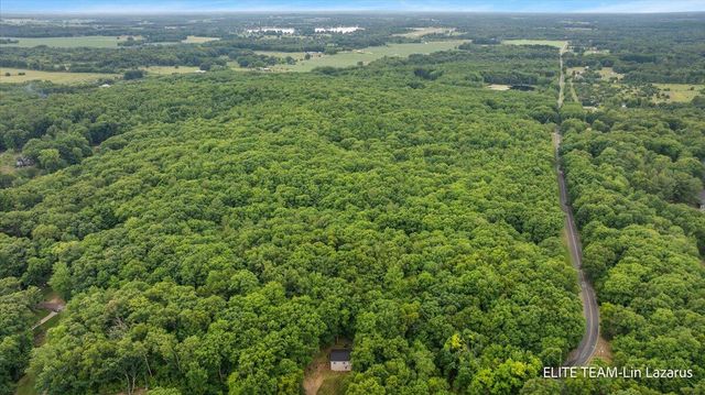 6718 Schmeid Road, Lakeview, MI 48850