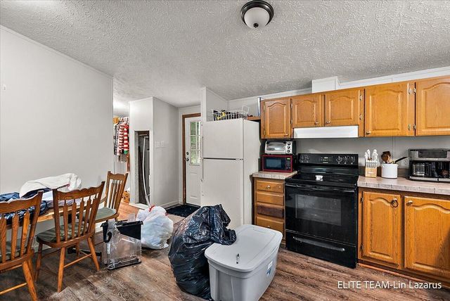6718 Schmeid Road, Lakeview, MI 48850